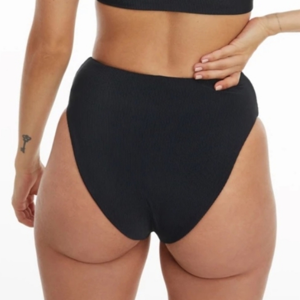 NWT Good American Women Basic bikini bottom sz 5/2XL